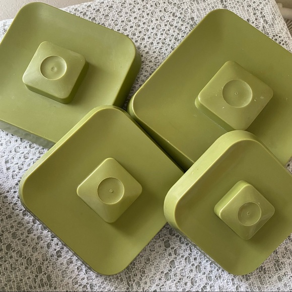 •Vintage• Green Floral Square Canisters; Plastic, Set of 4 - Retro Kitchen - Picture 11 of 15